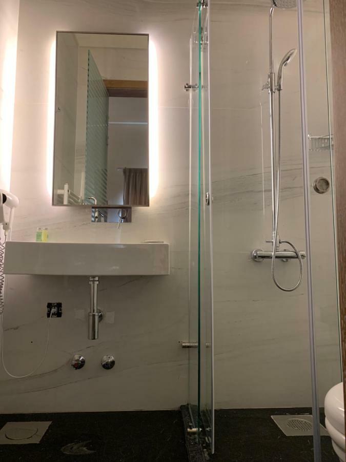 El Boutique Hotel Tyr Extérieur photo