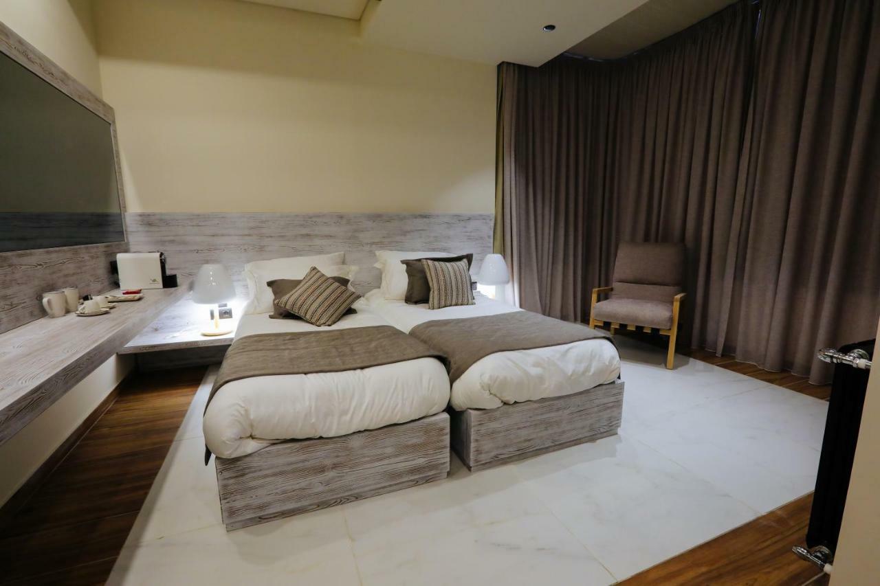 El Boutique Hotel Tyr Extérieur photo